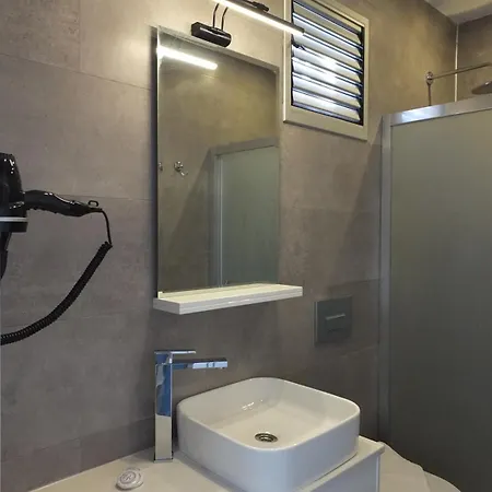 Πανσιόν Eda Golturkbuku